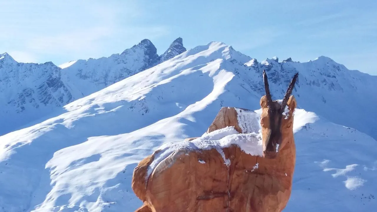 **  Aiguille Noire Hotel Valloire France